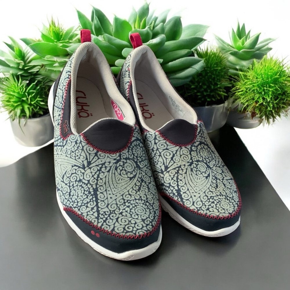 Ryka Slip-On Athletic Shoes Navy and Gray with Pink Trim